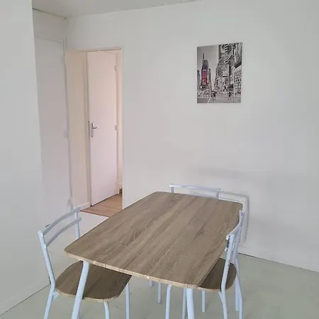 T1 Place Keruscun Apartment